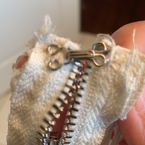 CHELSEA White Top - Picture 8 of 10